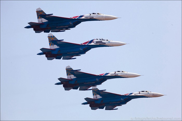 Máy bay Nga phô diễn tại Triển lãm Hàng không Chu Hải ảnh 4
